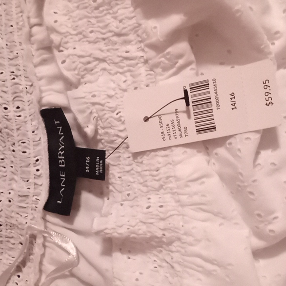 Ladies top - Picture 3 of 4